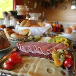 Tischlbergerhof Hotel