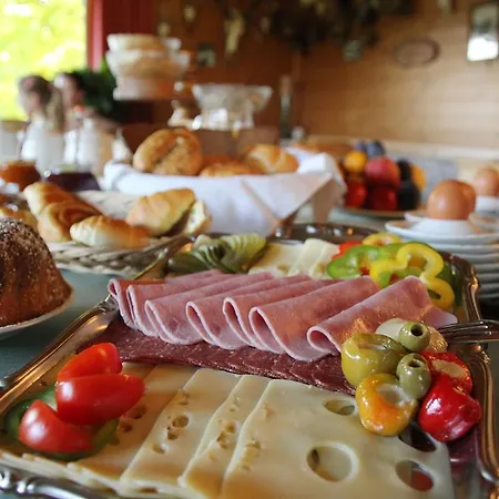 Tischlbergerhof Hotel