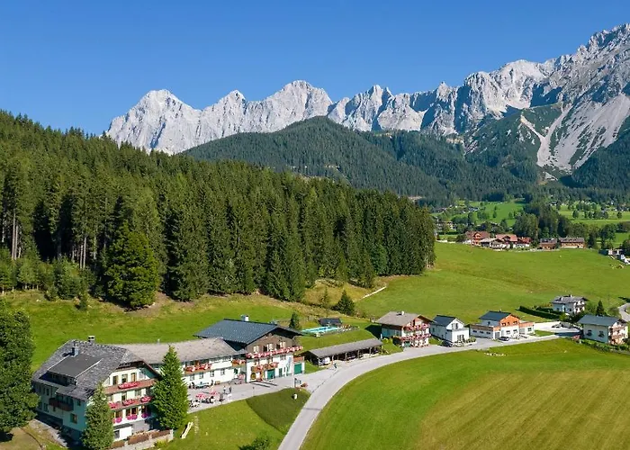 Tischlbergerhof Hotel