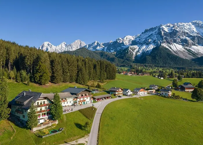 Tischlbergerhof Hotel